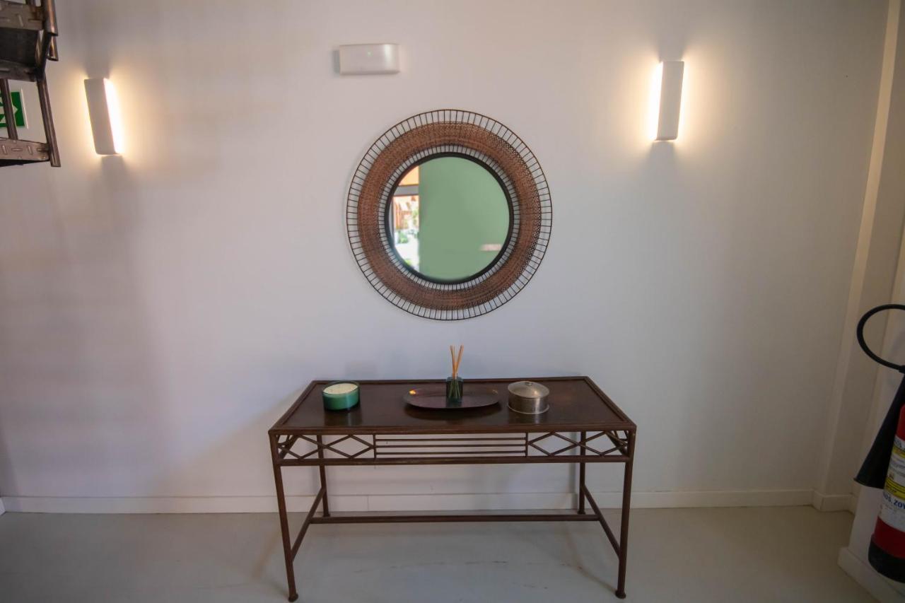 Elegant And Luxurious Temporal In Pdd5 Apartment
