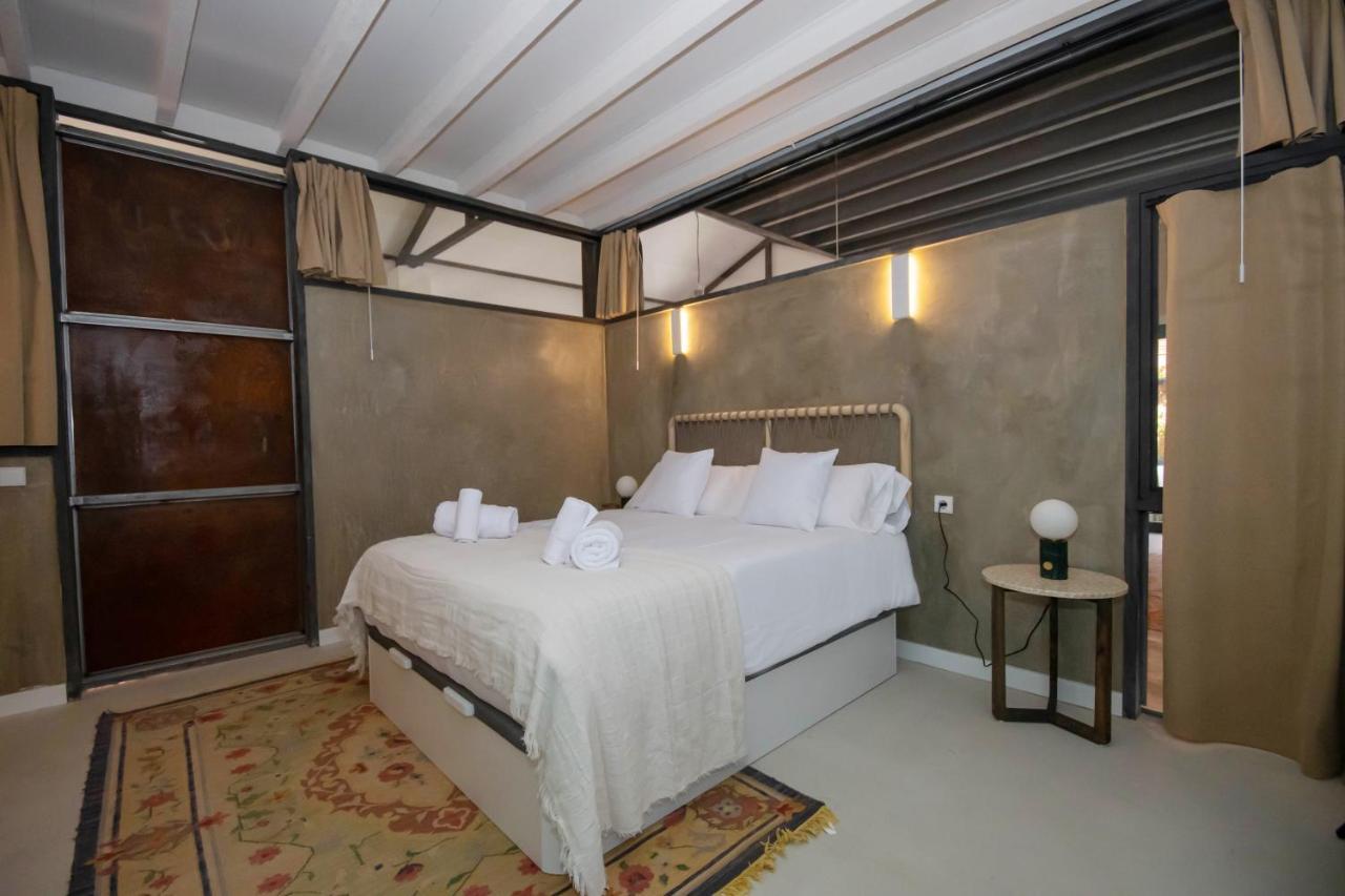 Elegant And Luxurious Temporal In Pdd5 Apartment Madrid